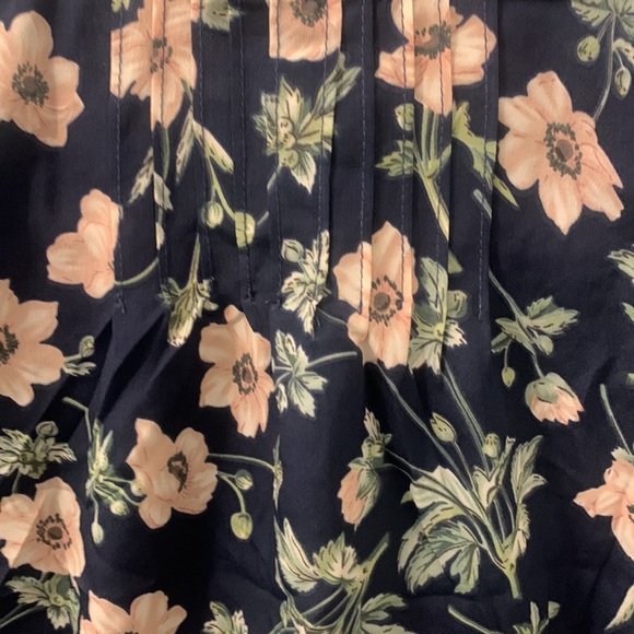 honey punch top medium navy blue multicolor floral cropped blouse new tags - Picture 4 of 5